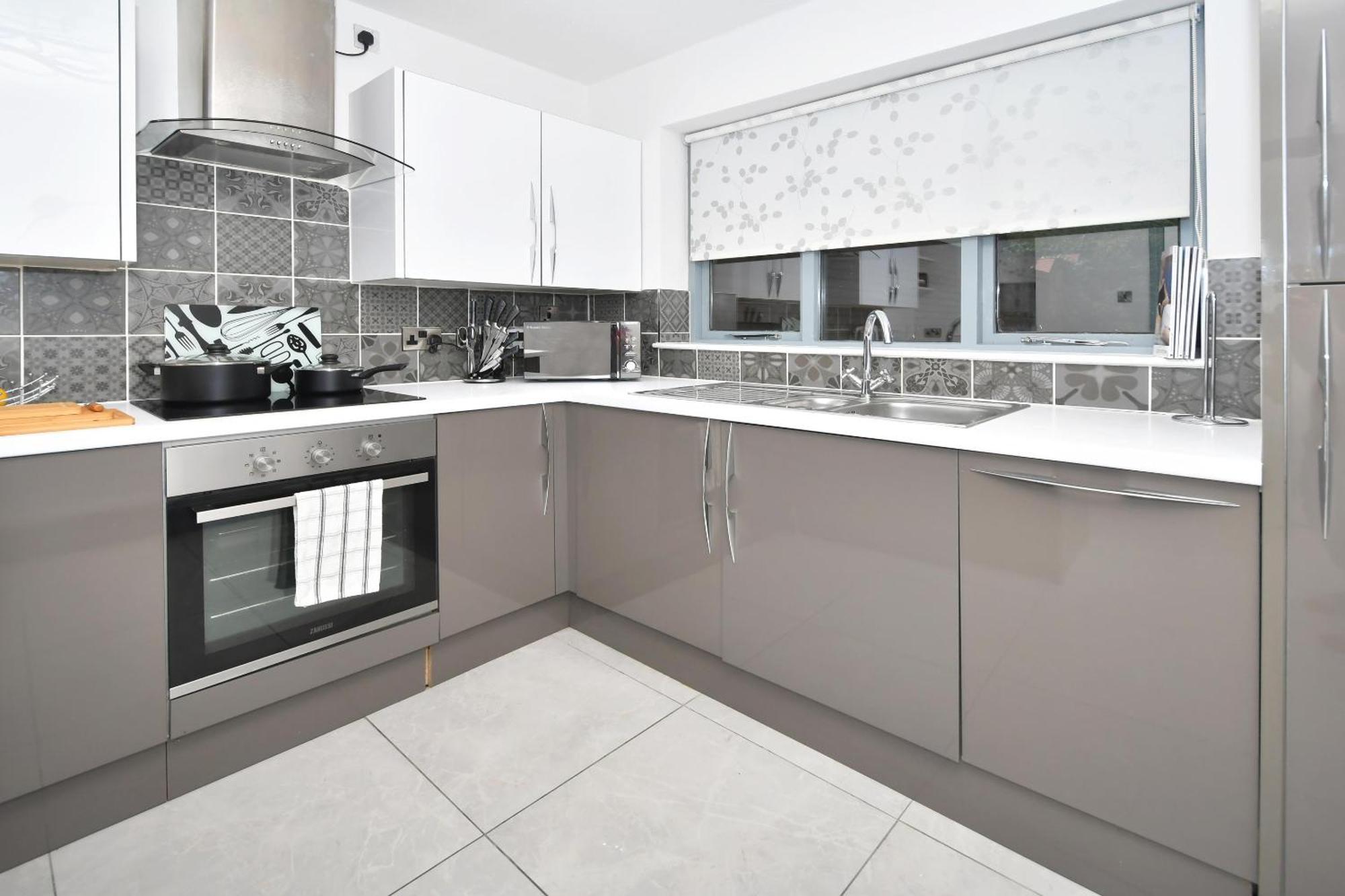 Townhouse @ Aboyne Close برمنغهام المظهر الخارجي الصورة