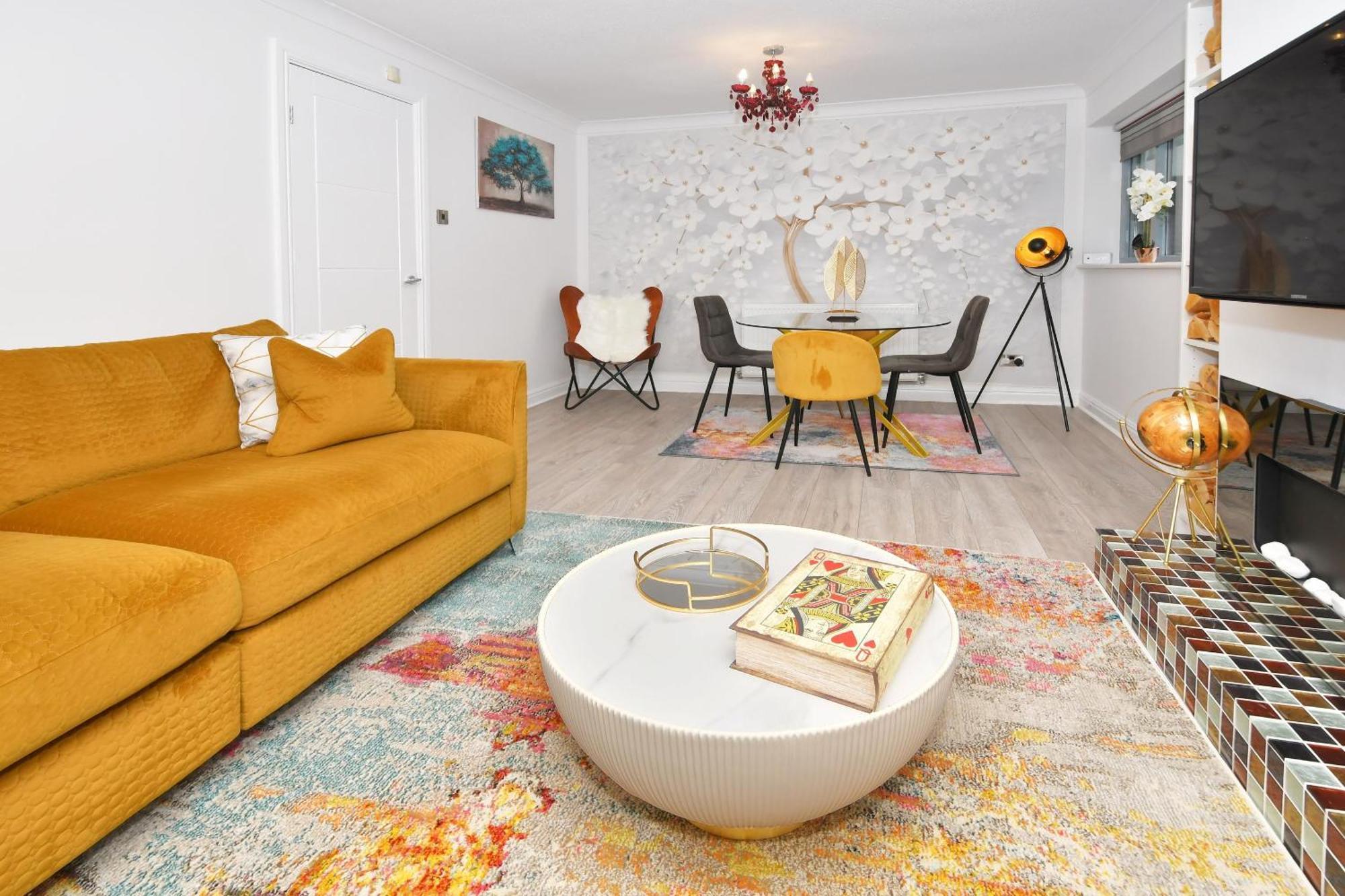 Townhouse @ Aboyne Close برمنغهام المظهر الخارجي الصورة