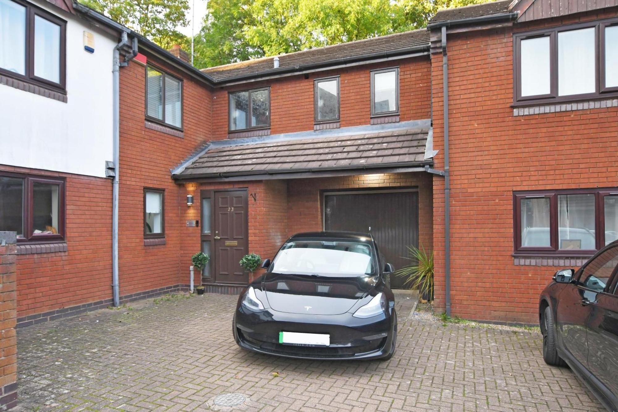 Townhouse @ Aboyne Close برمنغهام المظهر الخارجي الصورة